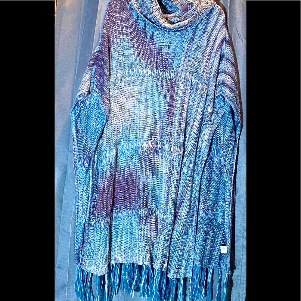 Womens sweater shawl